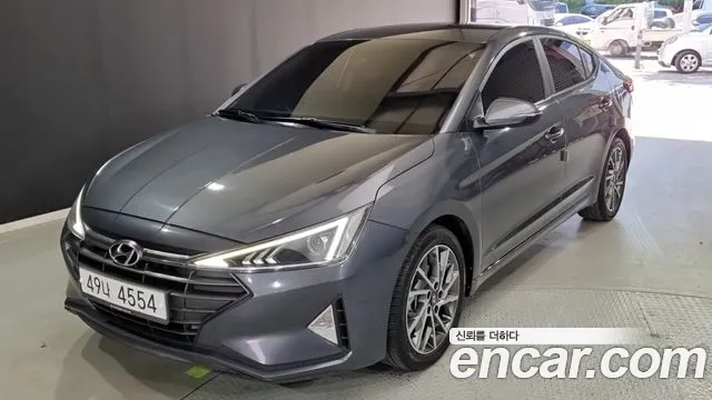 Hyundai AVANTE 2019 — photo 1
