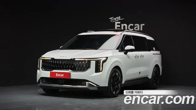 Kia Canival 2024 — photo 1