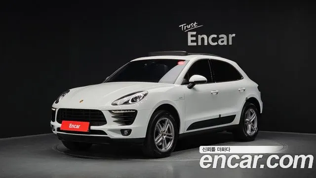 Porsche Macan 2017 — photo 1