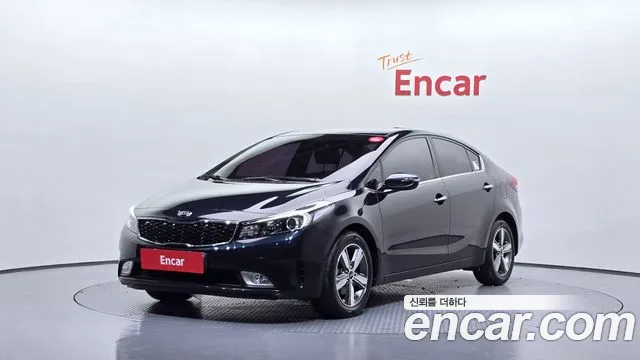 Kia K3 2018 — photo 1