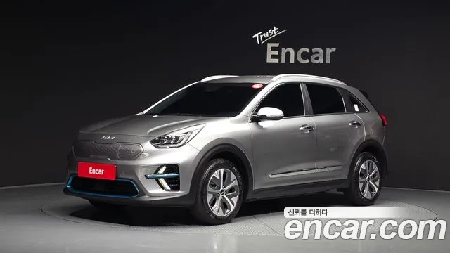 Kia Niro 2022 — photo 1