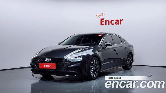 Hyundai Sonata 2022 — photo 1