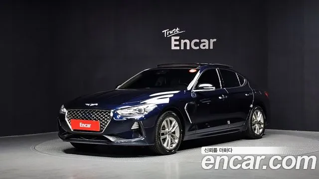 Genesis G70 2018 — photo 1