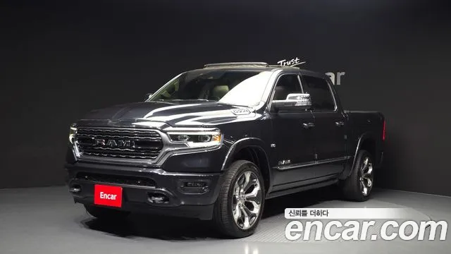 Dodge Ram Pick Up 2020 — photo 1