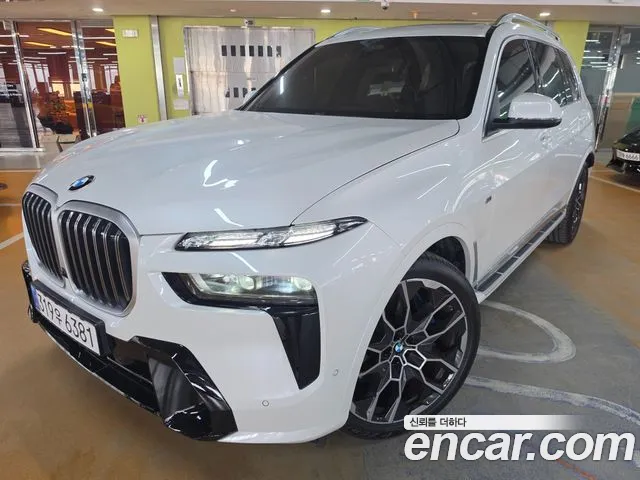 BMW X7 2026 — photo 1
