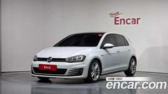 Volkswagen Golf 2015 — photo 1