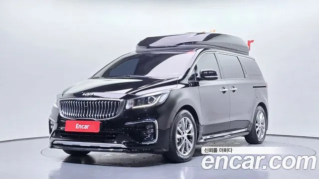 Kia Canival 2019 — photo 1