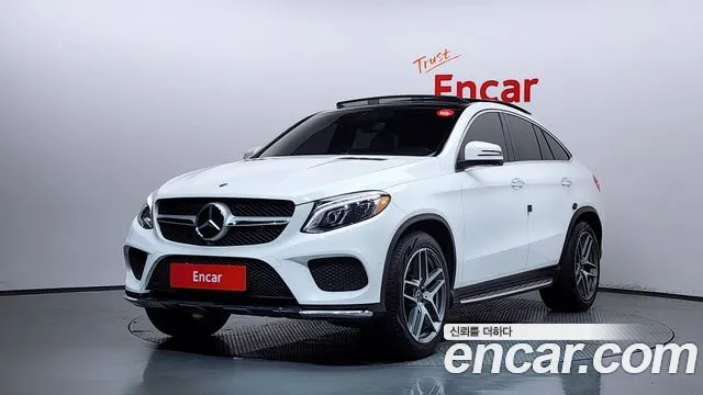 Mercedes-Benz GLE-Class 2017 — photo 1