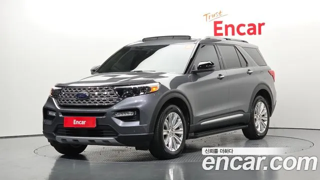 Ford Explorer 2021 — photo 1