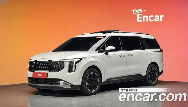 Kia Canival 2024 — photo 1