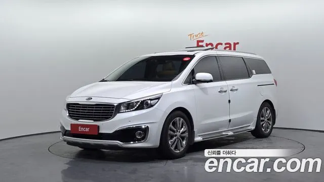 Kia Canival 2017 — photo 1