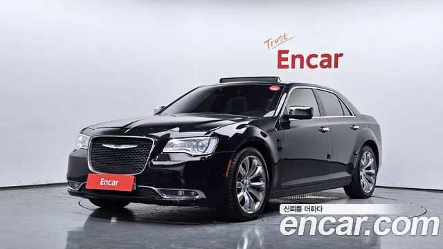 Chrysler 300C 2015 — photo 1