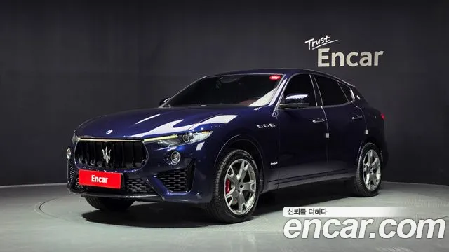 Maserati Levante 2019 — photo 1