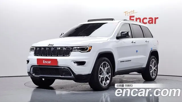 Jeep Cherokee 2021 — photo 1