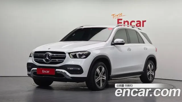 Mercedes-Benz GLE-Class 2019 — photo 1