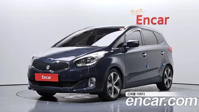 Kia Carens 2015 — photo 1