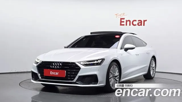 Audi A7 2021 — photo 1