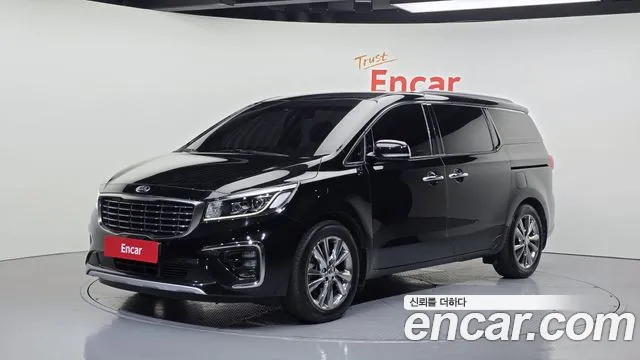 Kia Canival 2019 — photo 1