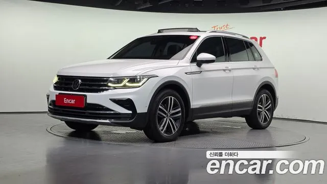 Volkswagen Tiguan 2021 — photo 1