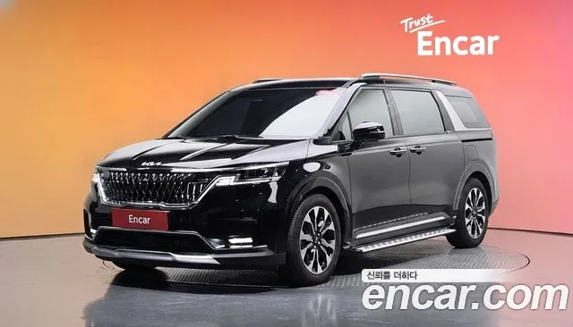 Kia Canival 2021 — photo 1