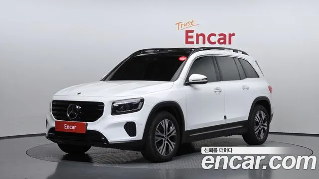 Mercedes-Benz GLB-Class 2024 — photo 1