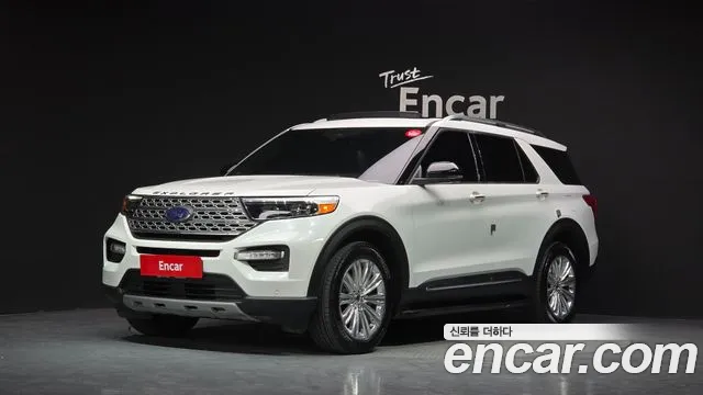 Ford Explorer 2020 — photo 1