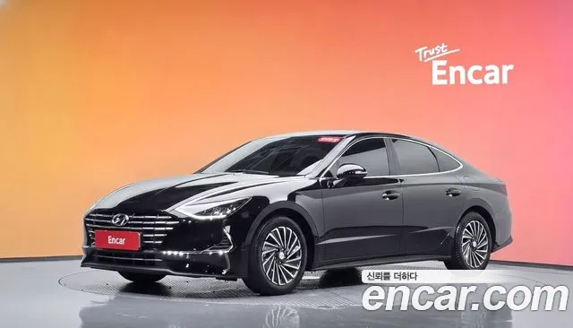 Hyundai Sonata 2022 — photo 1