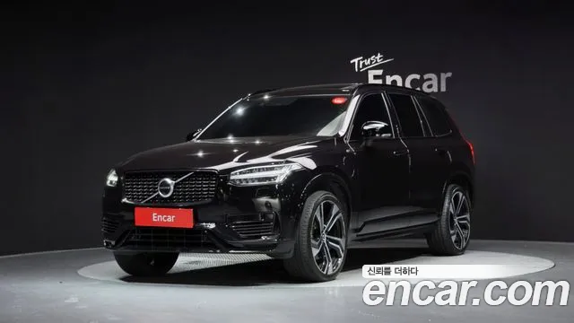 Volvo XC90 2021 — photo 1