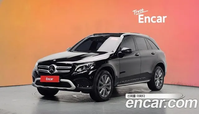 Mercedes-Benz GLC-Class 2019 — photo 1