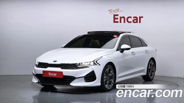 Kia K5 2020 — photo 1