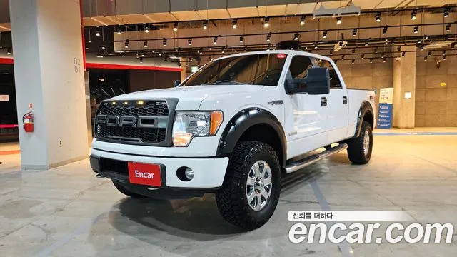 Ford F150 2014 — photo 1