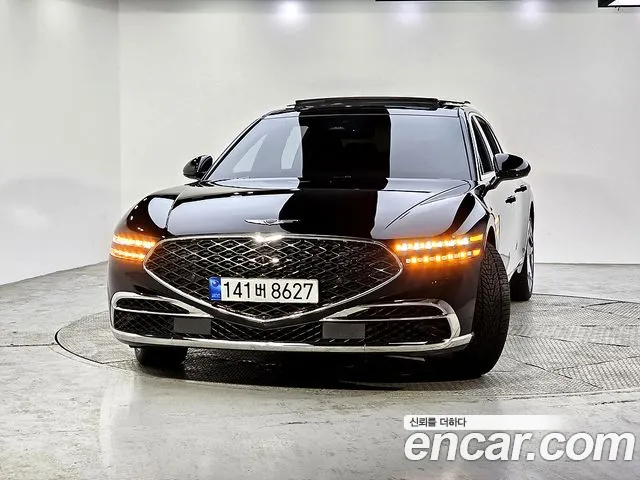 Genesis G90 2023 — photo 1