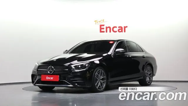 Mercedes-Benz E-Class 2021 — photo 1