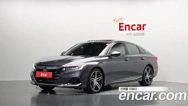 Honda Accord 2021 — photo 1