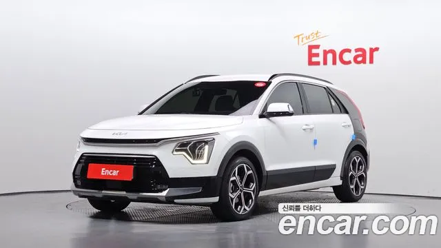 Kia Niro 2024 — photo 1