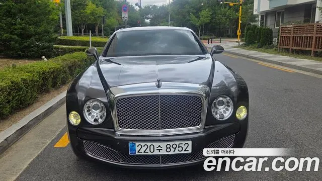 Bentley Mulsanne 2015 — photo 1