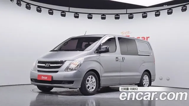 Hyundai Starex 2014 — photo 1