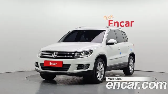 Volkswagen Tiguan 2015 — photo 1