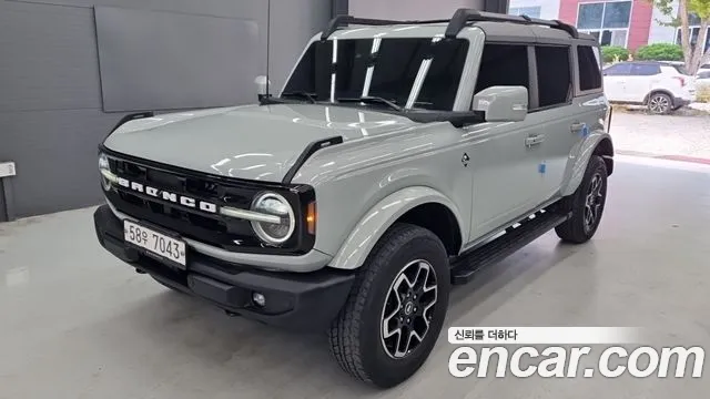Ford Bronco 2022 — photo 1