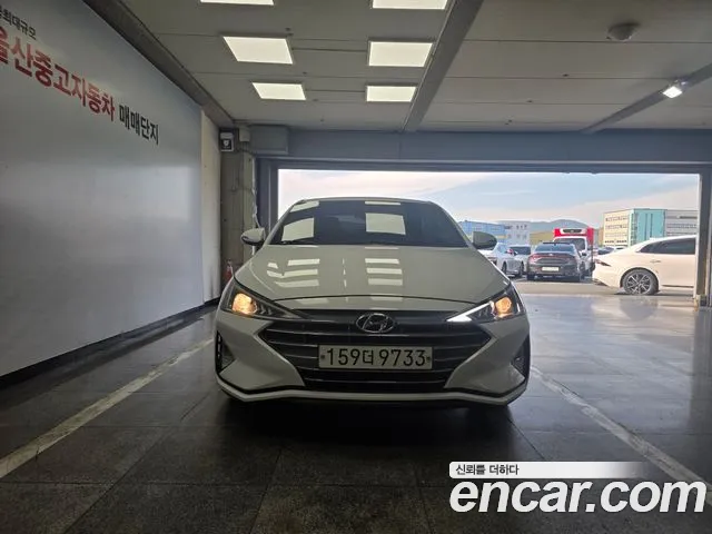 Hyundai AVANTE 2020 — photo 1