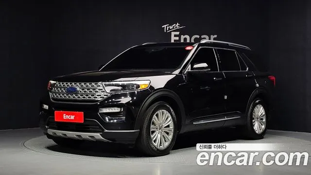 Ford Explorer 2020 — photo 1