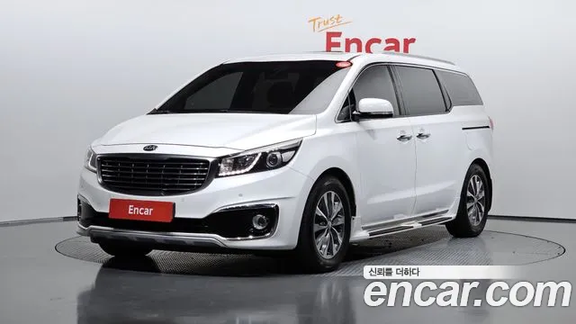 Kia Canival 2016 — photo 1