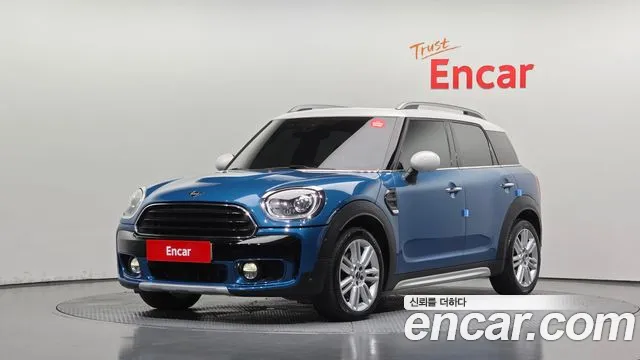Mini Countryman 2018 — photo 1