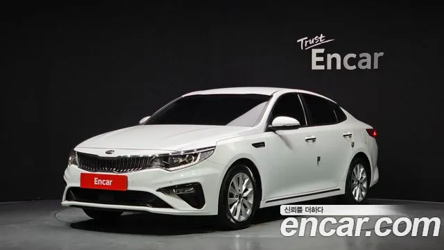 Kia K5 2018 — photo 1