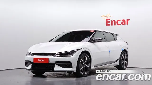 Kia EV6 2022 — photo 1