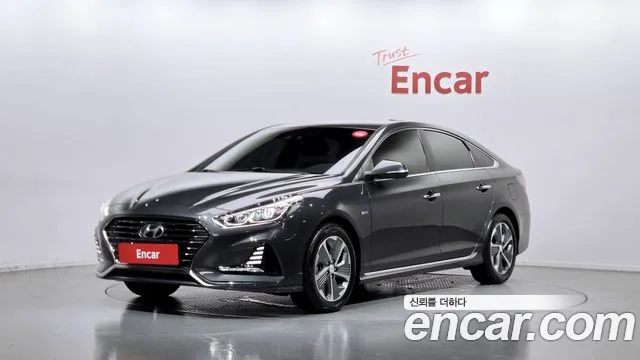 Hyundai Sonata 2019 — photo 1