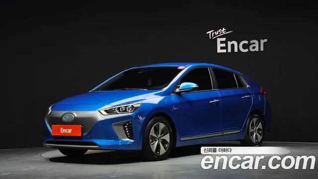 Hyundai Ioniq 2017 — photo 1