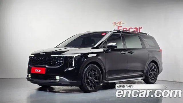 Kia Canival 2024 — photo 1