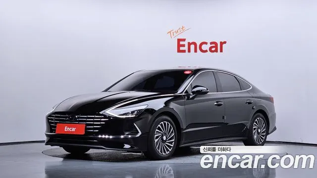 Hyundai Sonata 2023 — photo 1