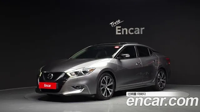 Nissan Maxima 2018 — photo 1